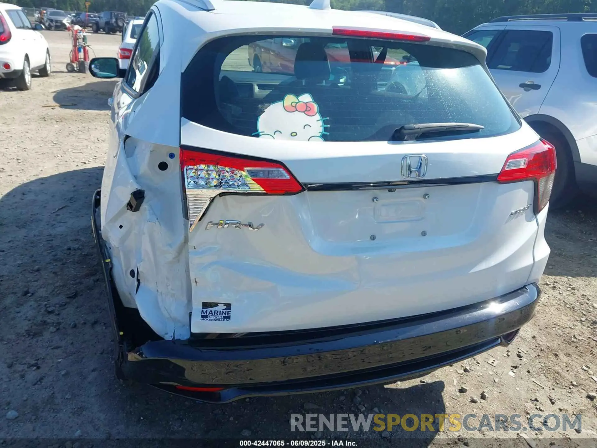 18 Photograph of a damaged car 3CZRU5H16LM714006 HONDA HR-V 2020
