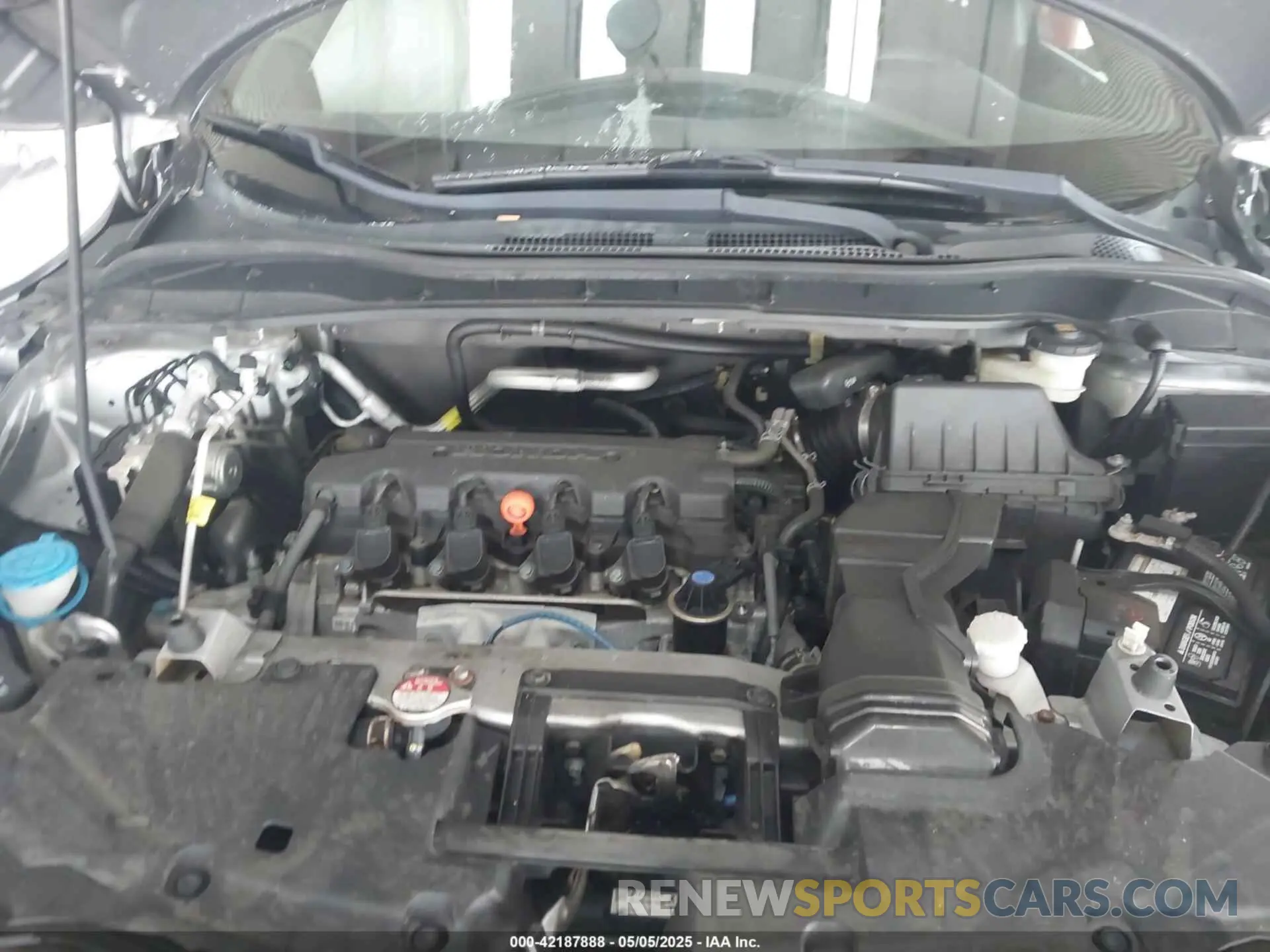 10 Photograph of a damaged car 3CZRU5H1XLM709925 HONDA HR-V 2020