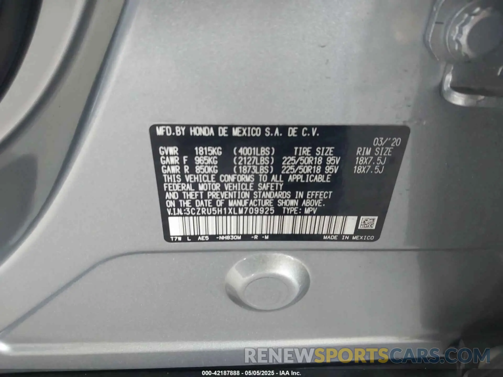 9 Photograph of a damaged car 3CZRU5H1XLM709925 HONDA HR-V 2020