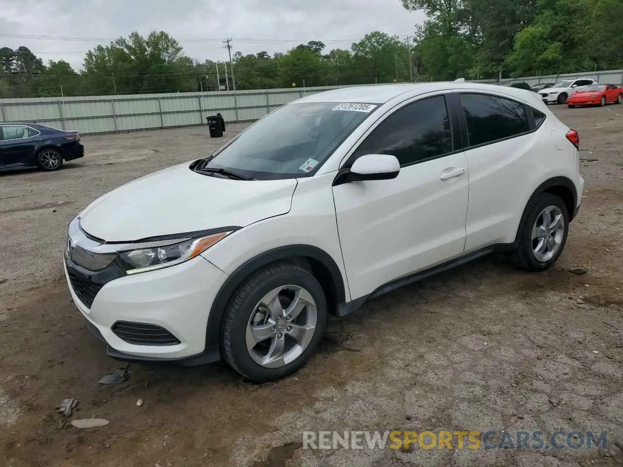 1 Photograph of a damaged car 3CZRU5H32LM705157 HONDA HR-V 2020