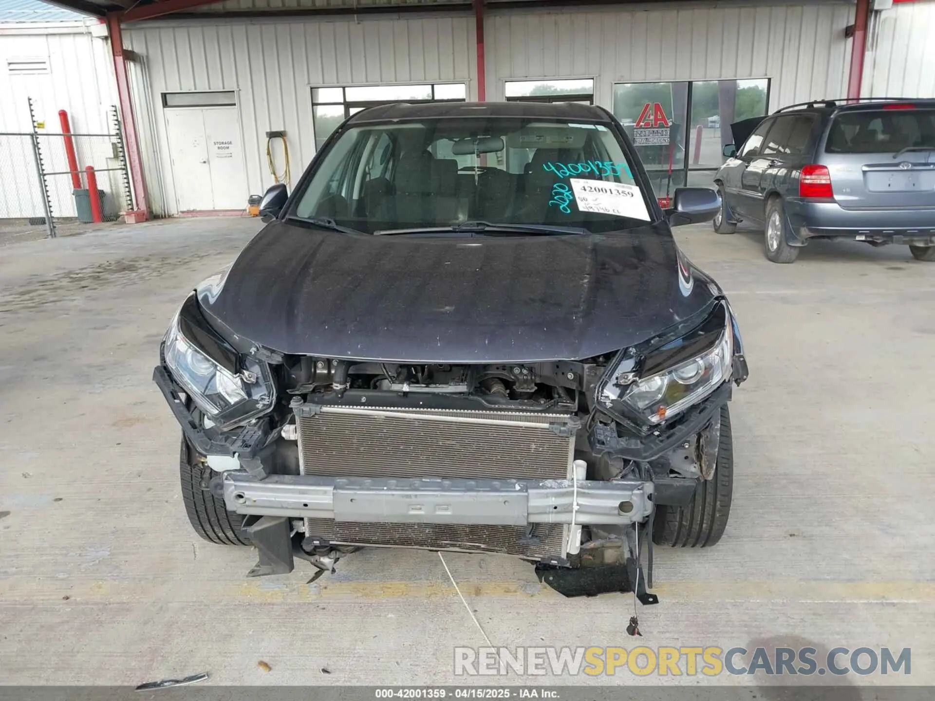 13 Photograph of a damaged car 3CZRU5H35LM708117 HONDA HR-V 2020