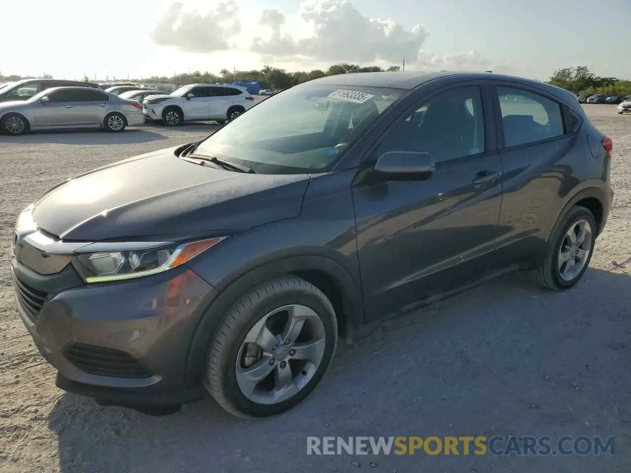 1 Photograph of a damaged car 3CZRU5H37LM707809 HONDA HR-V 2020