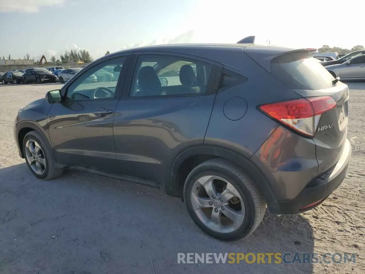 2 Photograph of a damaged car 3CZRU5H37LM707809 HONDA HR-V 2020