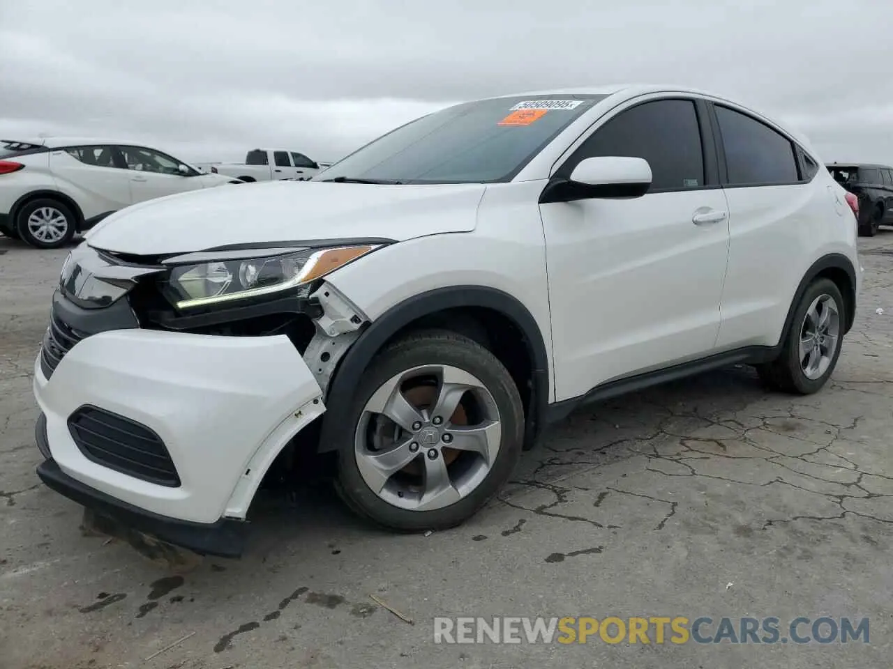 1 Photograph of a damaged car 3CZRU5H37LM716963 HONDA HR-V 2020