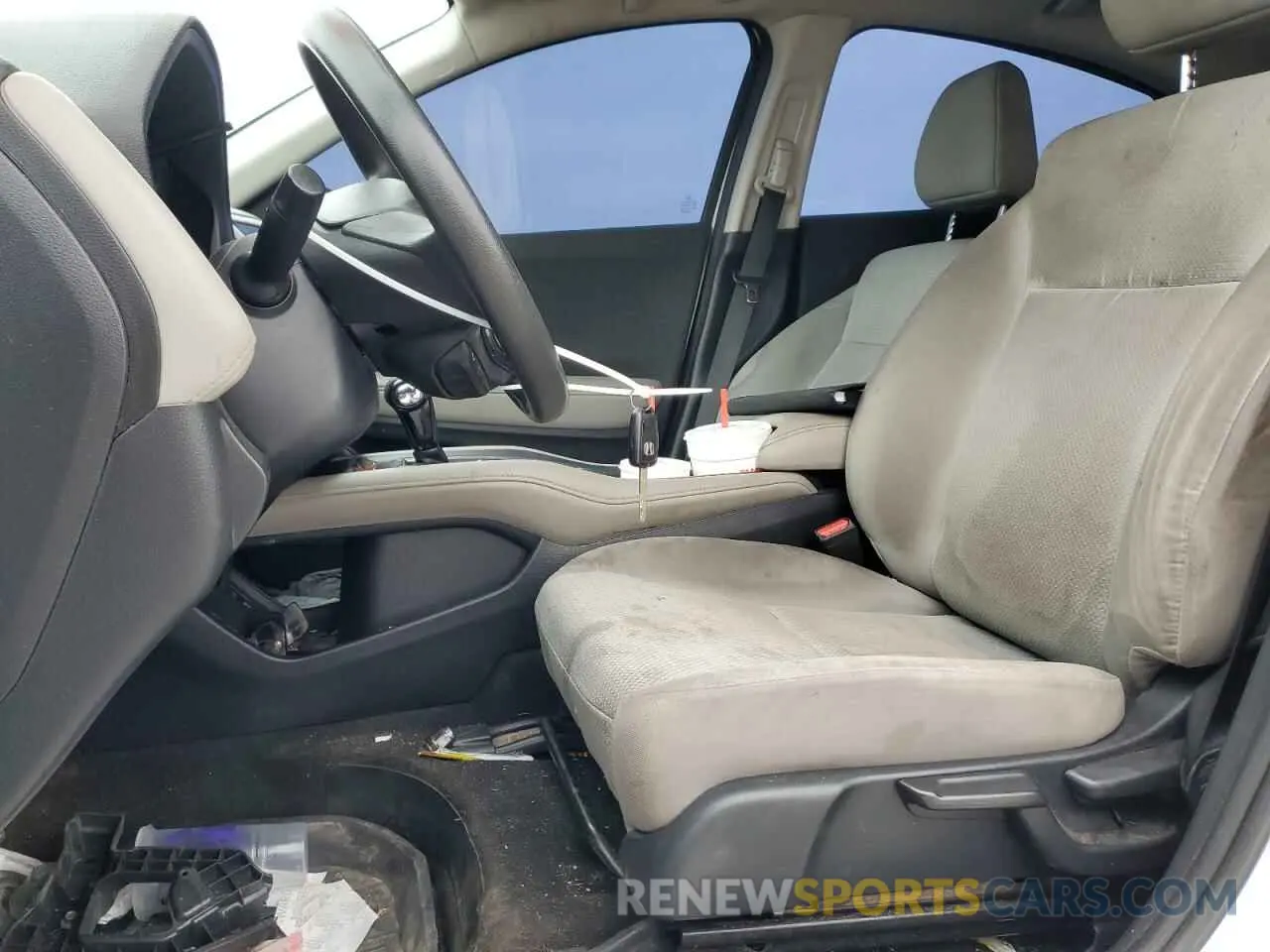 7 Photograph of a damaged car 3CZRU5H37LM716963 HONDA HR-V 2020