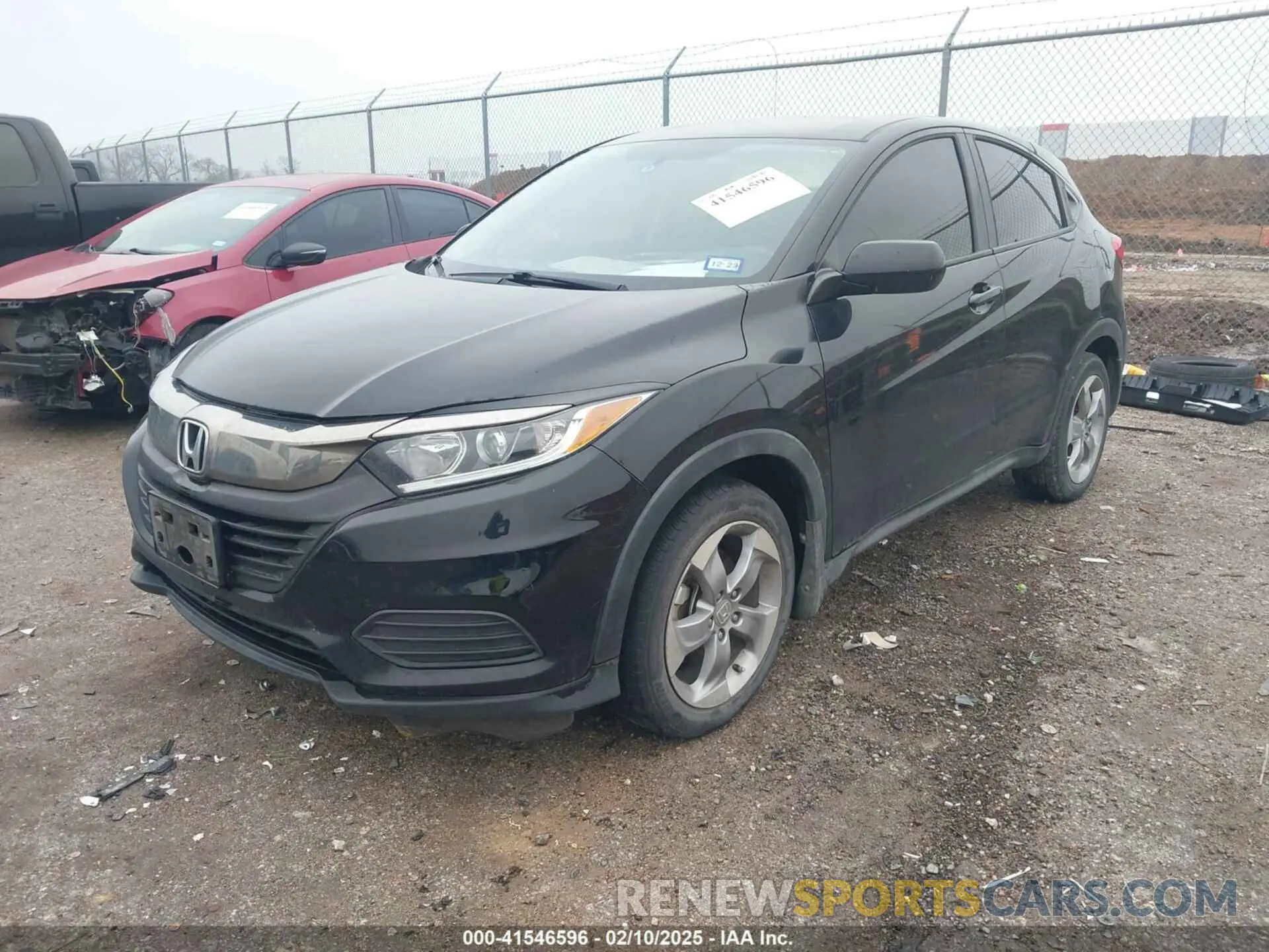 2 Photograph of a damaged car 3CZRU5H39LM707343 HONDA HR-V 2020
