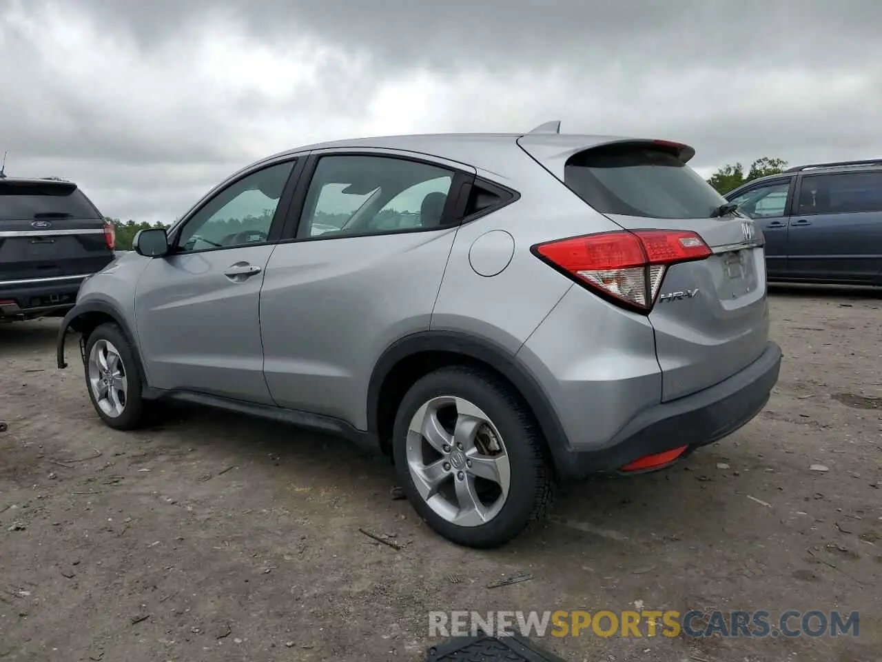 2 Photograph of a damaged car 3CZRU5H39LM711764 HONDA HR-V 2020