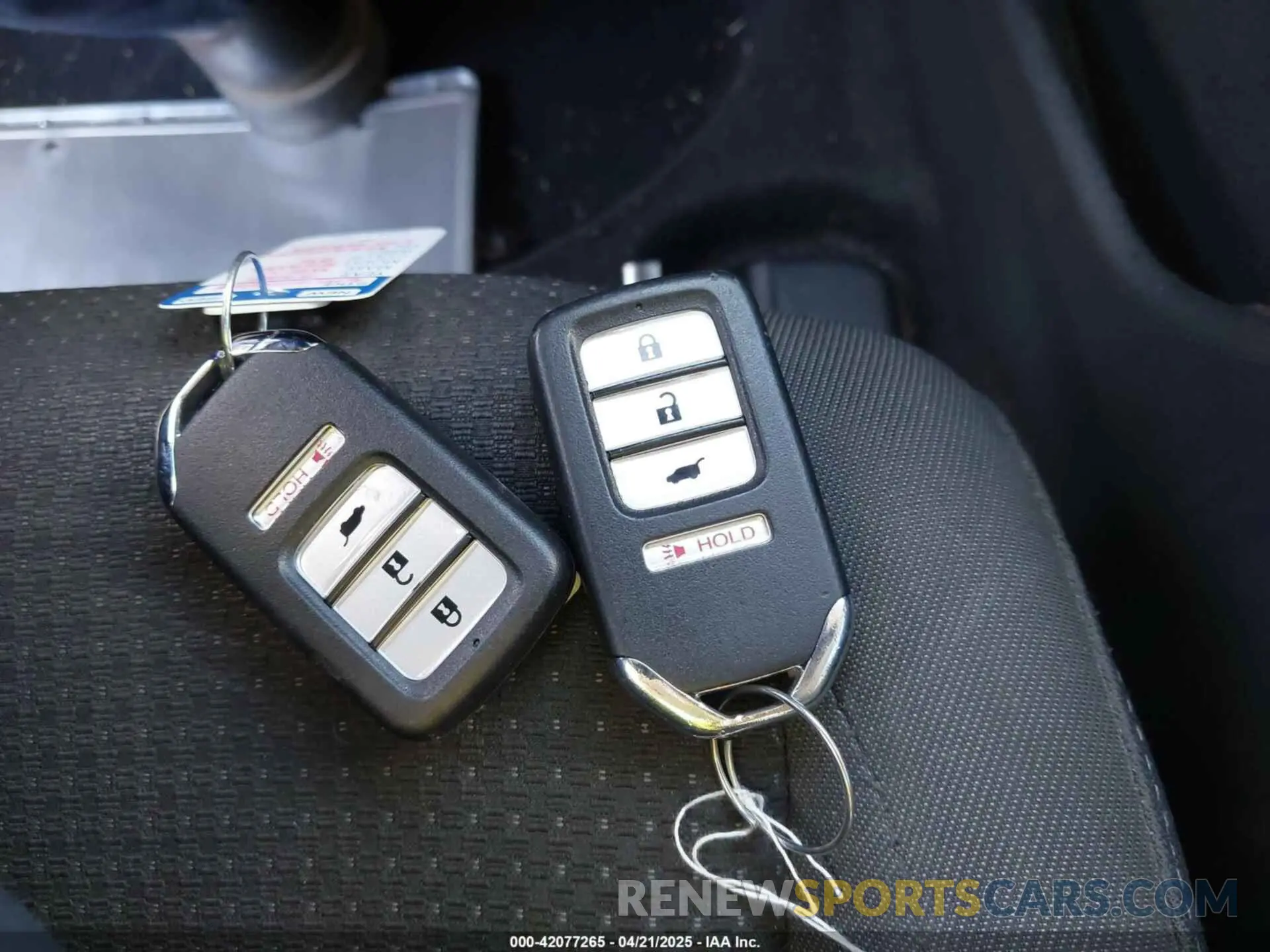11 Photograph of a damaged car 3CZRU5H52LM708254 HONDA HR-V 2020