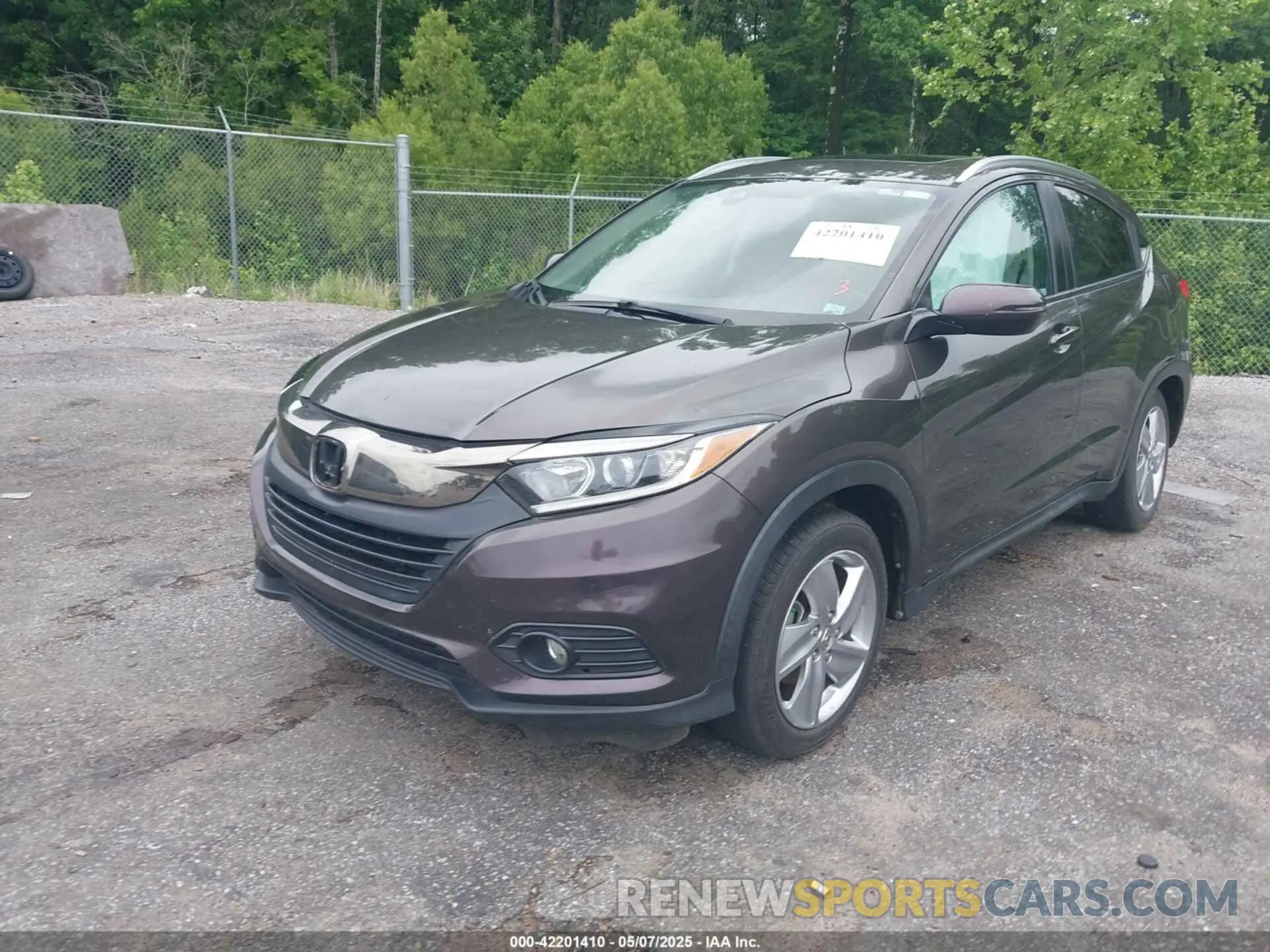 2 Photograph of a damaged car 3CZRU5H56LM718365 HONDA HR-V 2020
