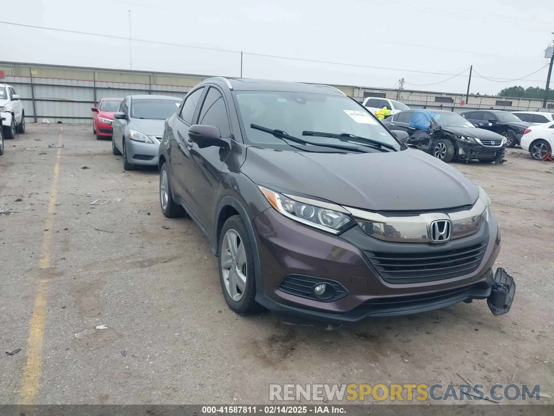 1 Photograph of a damaged car 3CZRU5H57LM701722 HONDA HR-V 2020