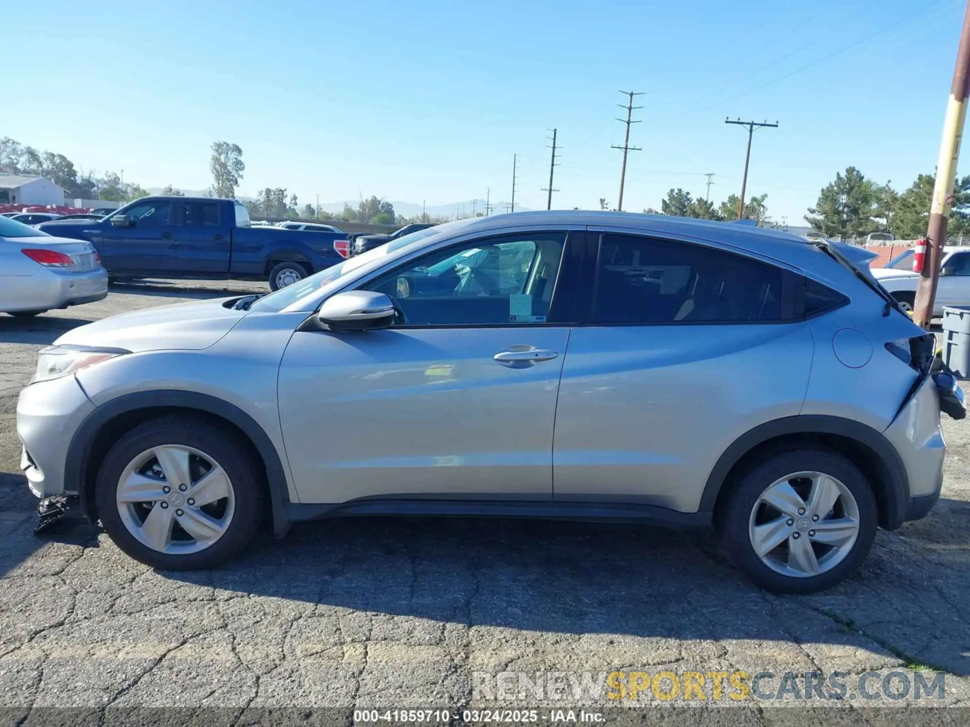 20 Photograph of a damaged car 3CZRU5H58LM710980 HONDA HR-V 2020