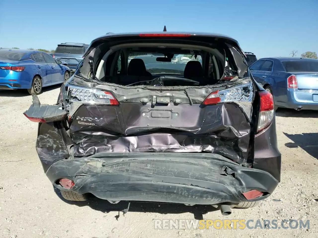 6 Photograph of a damaged car 3CZRU5H59LM715198 HONDA HR-V 2020