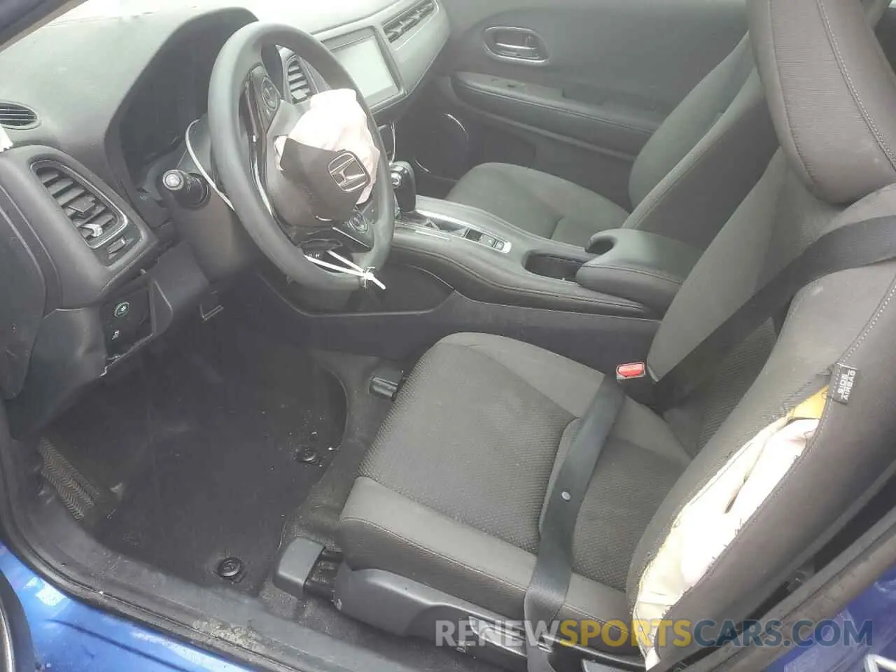 7 Photograph of a damaged car 3CZRU5H5XLM700855 HONDA HR-V 2020
