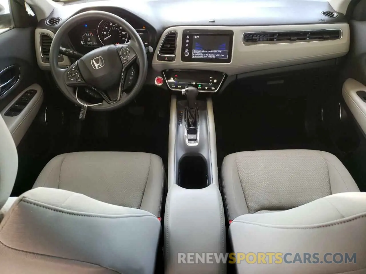 8 Photograph of a damaged car 3CZRU5H5XLM706476 HONDA HR-V 2020