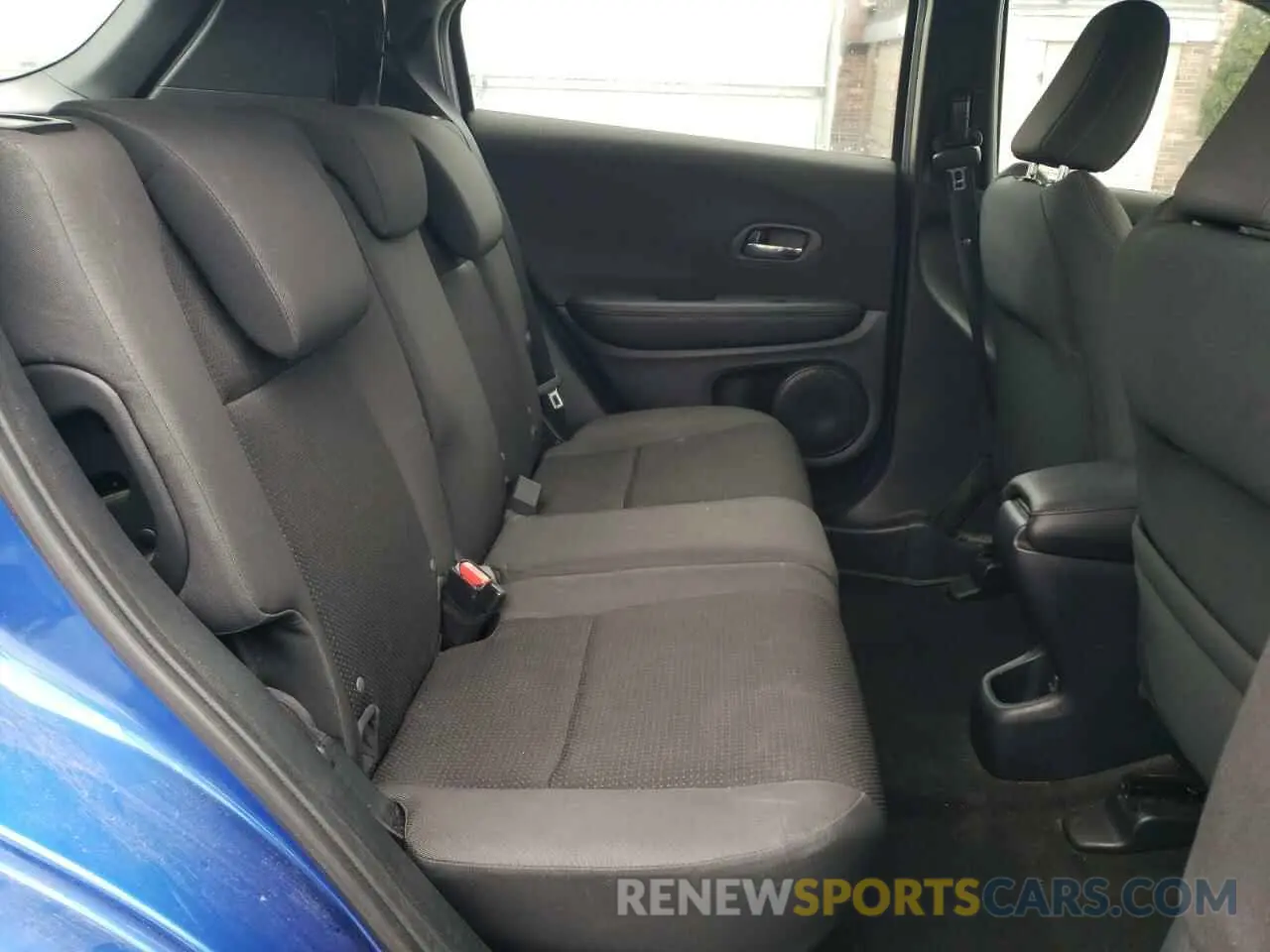 10 Photograph of a damaged car 3CZRU6H10LM731468 HONDA HR-V 2020