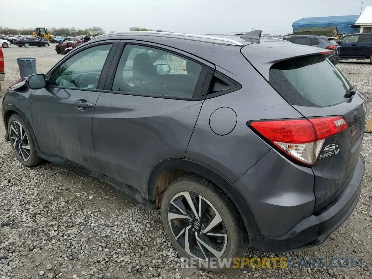 2 Photograph of a damaged car 3CZRU6H11LM729065 HONDA HR-V 2020