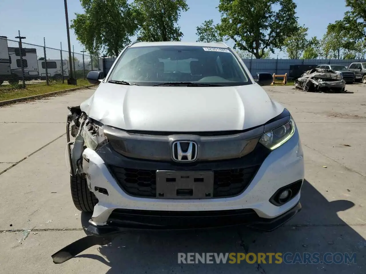 5 Photograph of a damaged car 3CZRU6H12LM706488 HONDA HR-V 2020