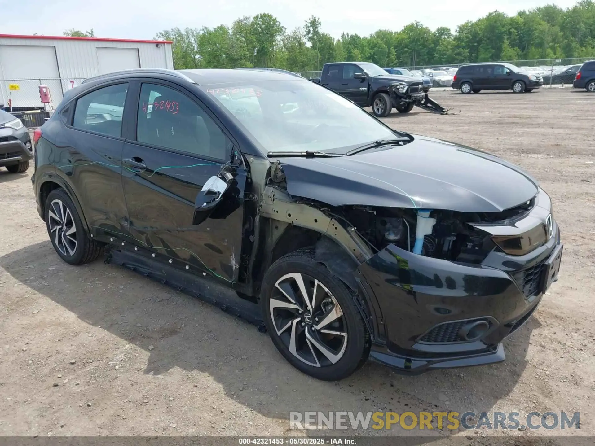 1 Photograph of a damaged car 3CZRU6H15LM712396 HONDA HR-V 2020