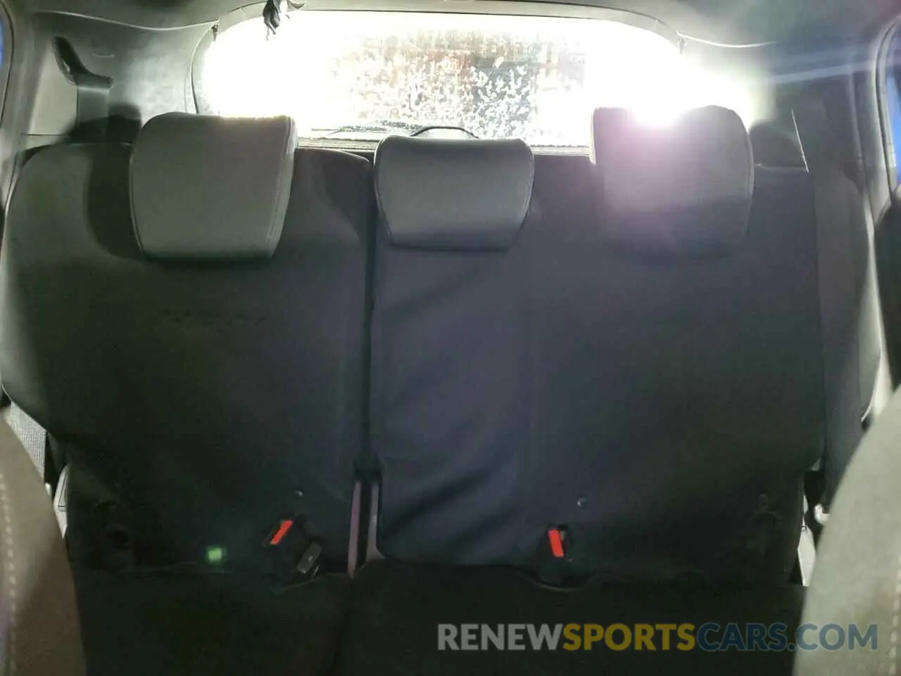 10 Photograph of a damaged car 3CZRU6H15LM724001 HONDA HR-V 2020