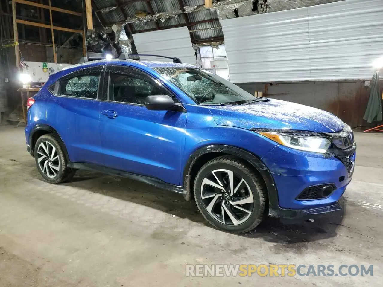 4 Photograph of a damaged car 3CZRU6H15LM724001 HONDA HR-V 2020