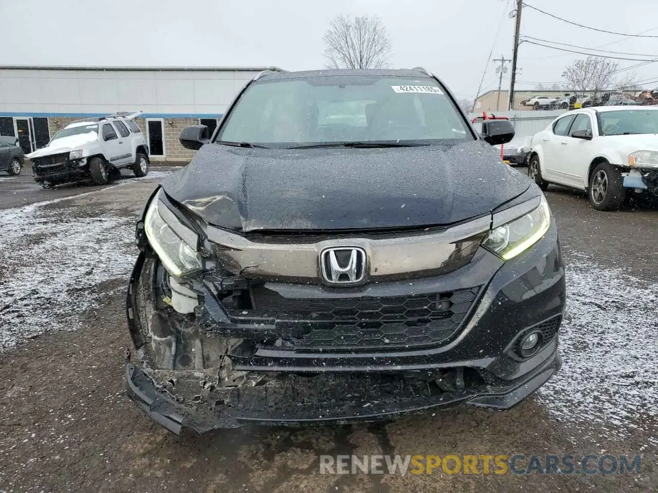 5 Photograph of a damaged car 3CZRU6H16LM723343 HONDA HR-V 2020