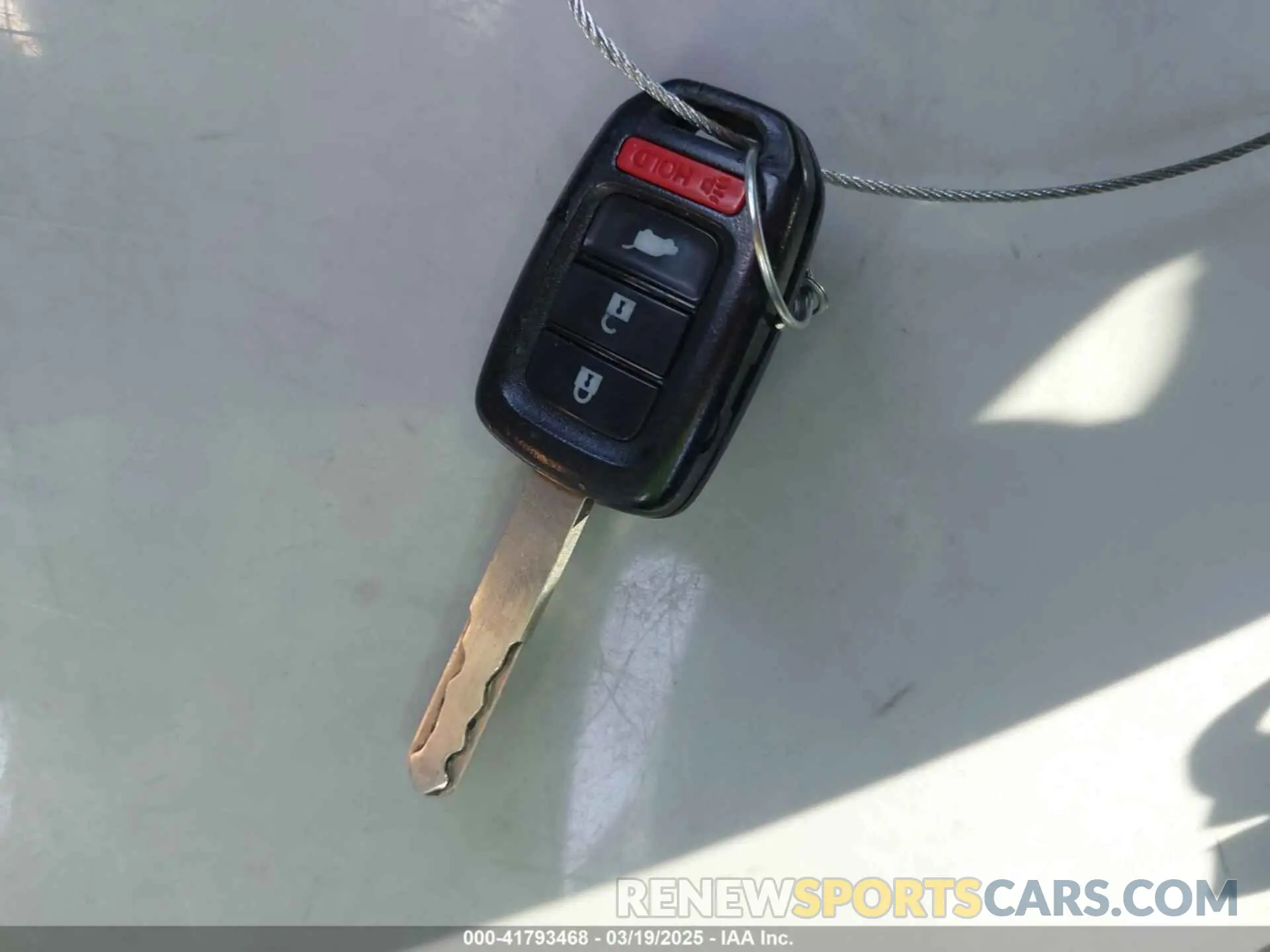11 Photograph of a damaged car 3CZRU6H17LM706499 HONDA HR-V 2020