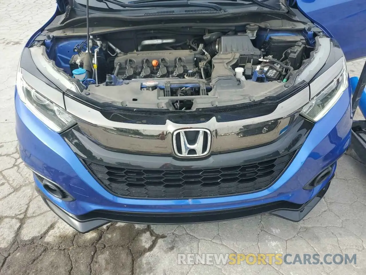 11 Photograph of a damaged car 3CZRU6H18LM735722 HONDA HR-V 2020