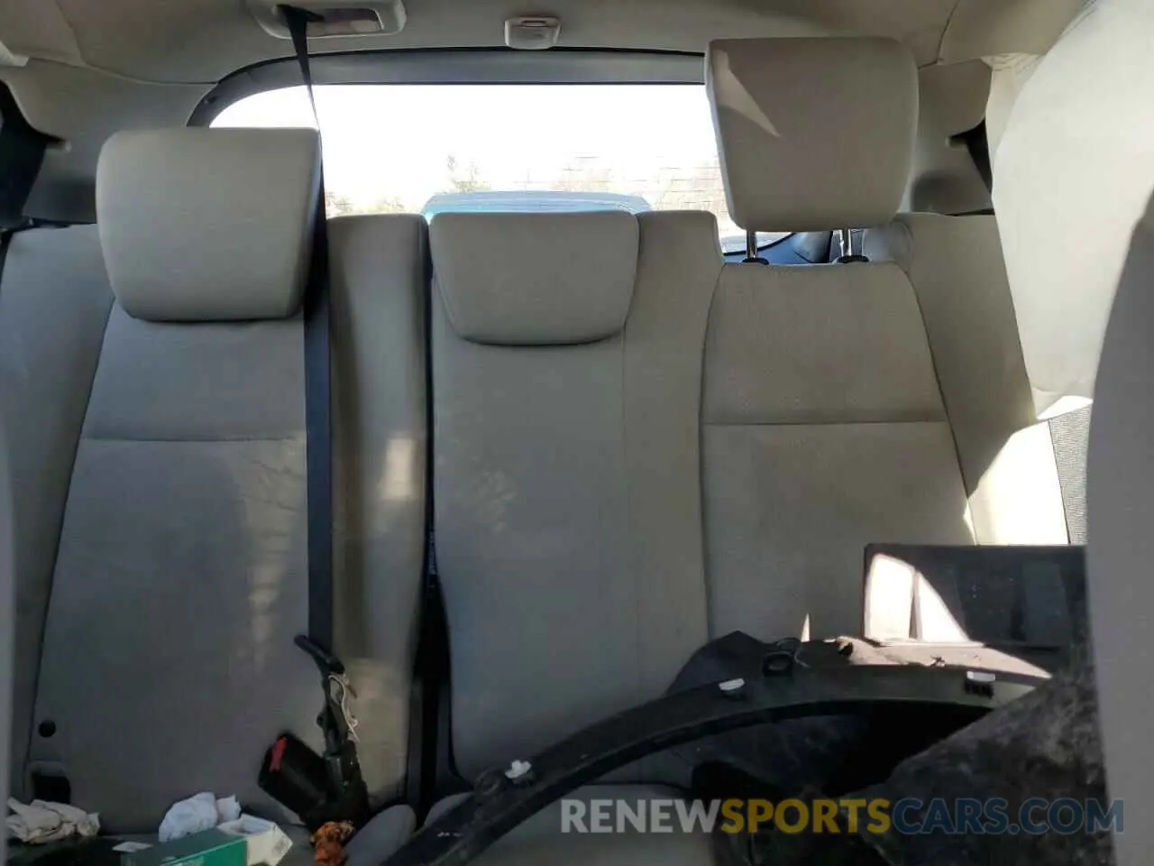 10 Photograph of a damaged car 3CZRU6H30LM714705 HONDA HR-V 2020