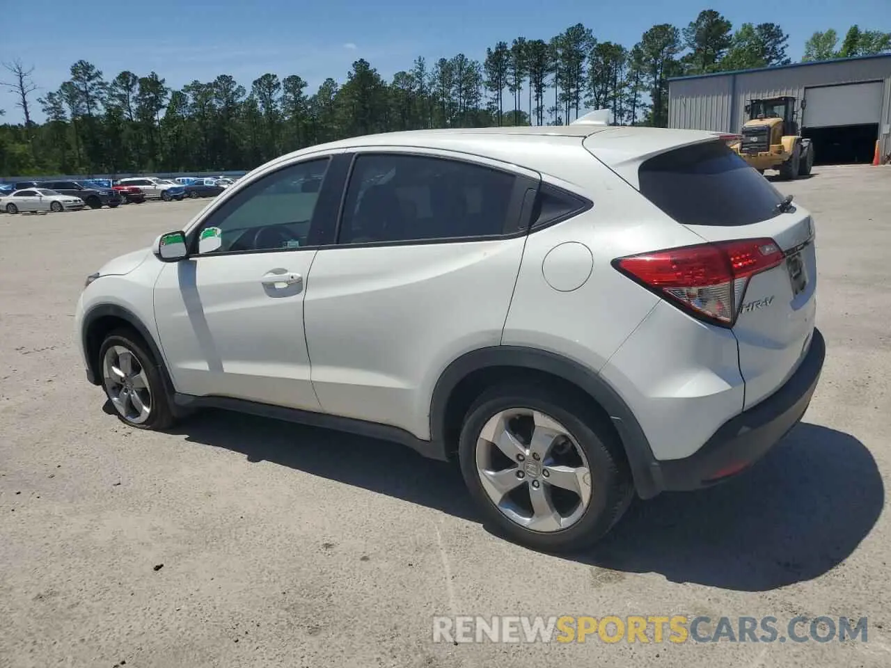 2 Photograph of a damaged car 3CZRU6H30LM725574 HONDA HR-V 2020