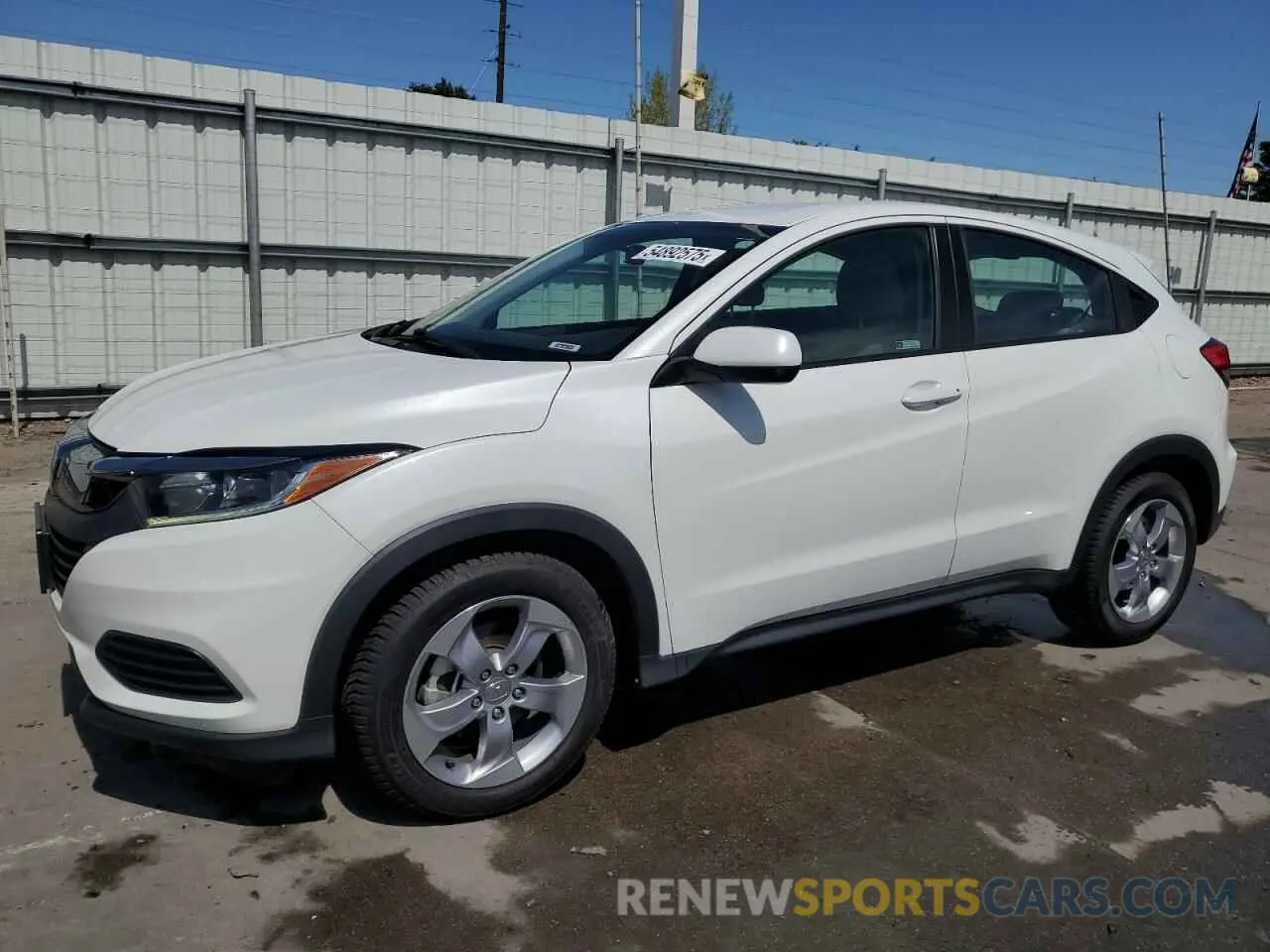 1 Photograph of a damaged car 3CZRU6H31LM703034 HONDA HR-V 2020