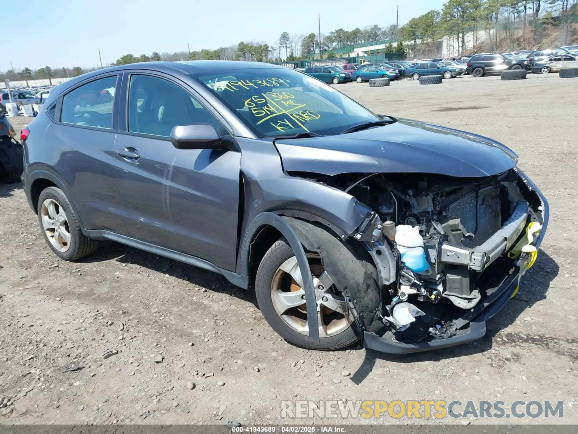 1 Photograph of a damaged car 3CZRU6H31LM712686 HONDA HR-V 2020