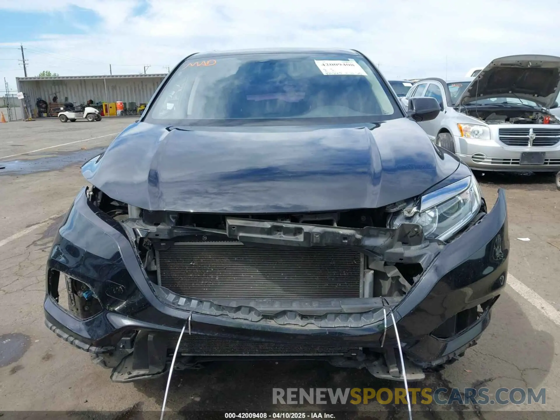 13 Photograph of a damaged car 3CZRU6H31LM719735 HONDA HR-V 2020