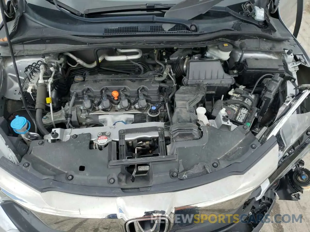 12 Photograph of a damaged car 3CZRU6H34LM715680 HONDA HR-V 2020