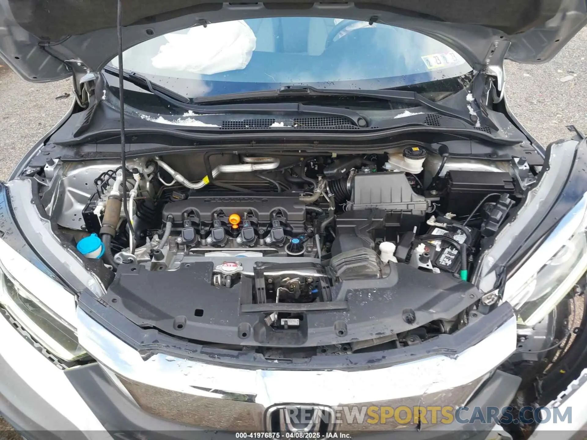 10 Photograph of a damaged car 3CZRU6H34LM716201 HONDA HR-V 2020
