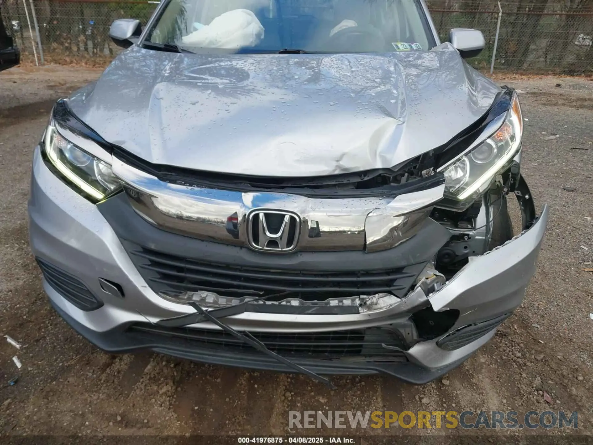 6 Photograph of a damaged car 3CZRU6H34LM716201 HONDA HR-V 2020