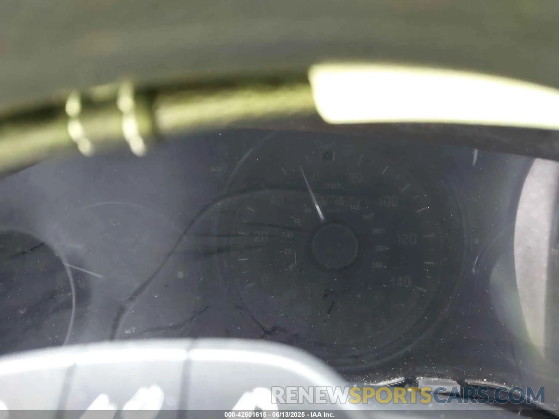 7 Photograph of a damaged car 3CZRU6H35LM713047 HONDA HR-V 2020