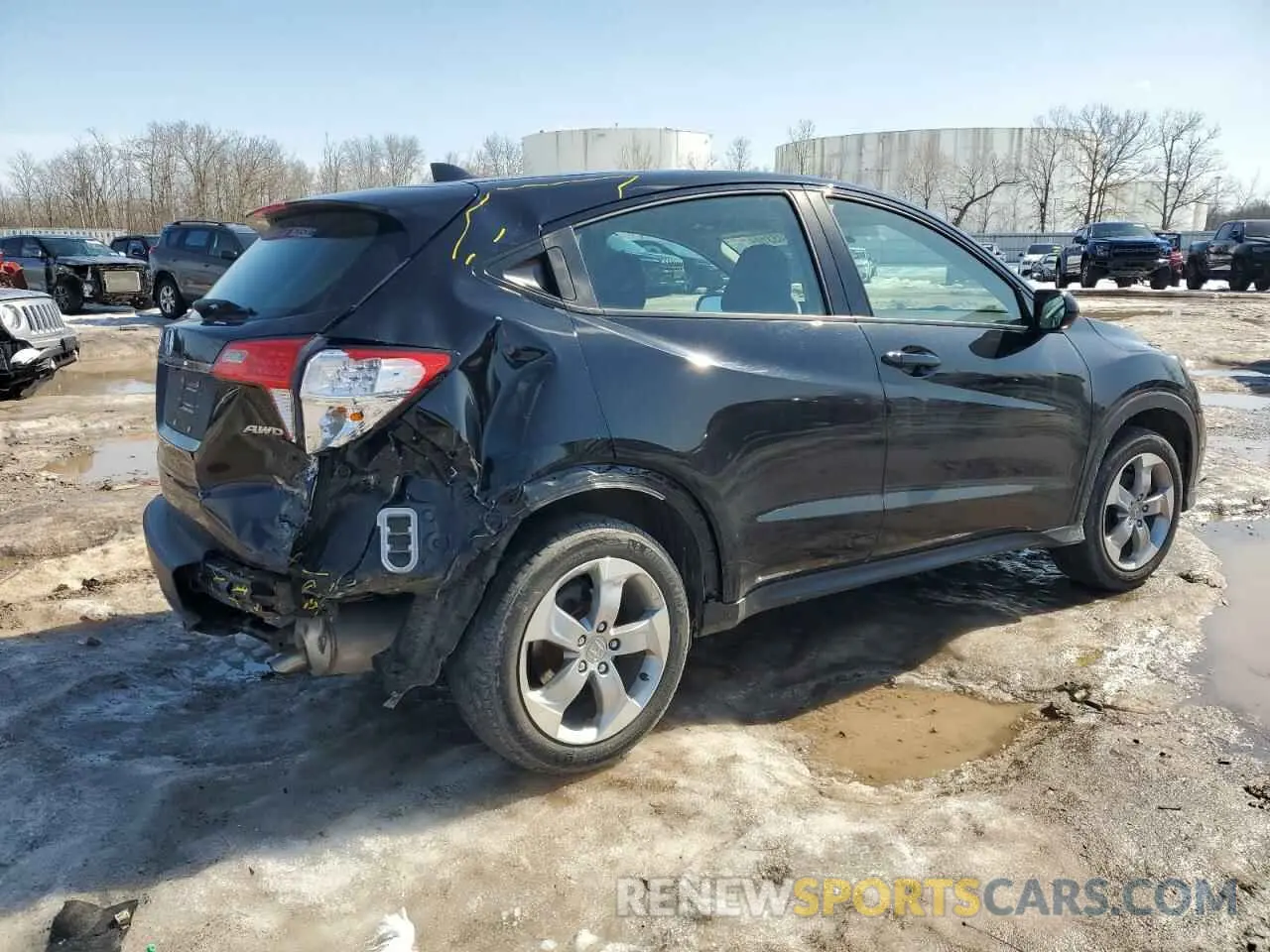 3 Photograph of a damaged car 3CZRU6H39LM709034 HONDA HR-V 2020