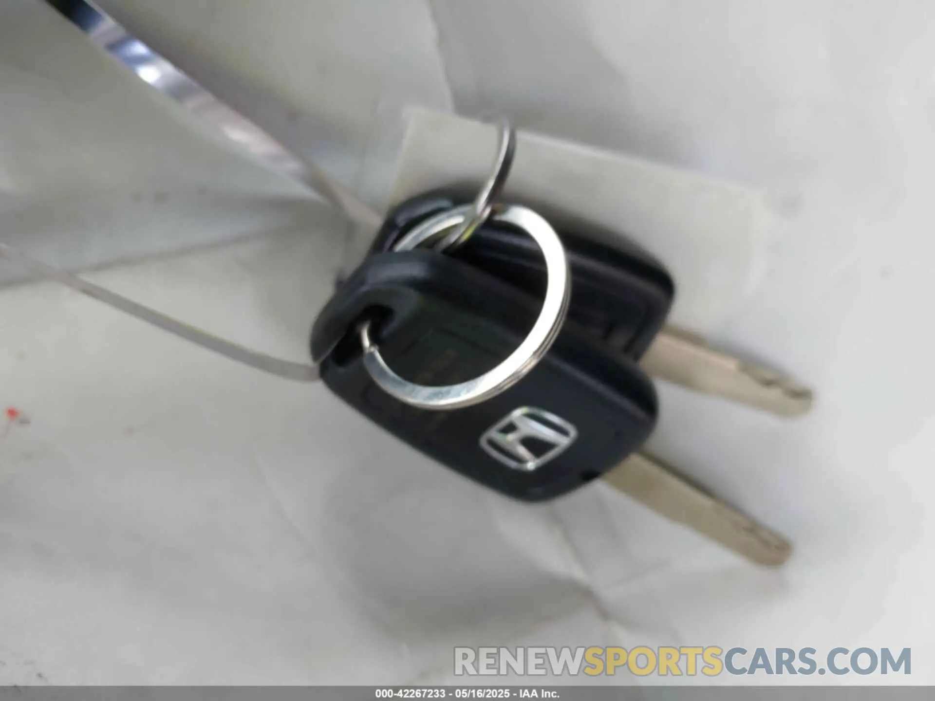 11 Photograph of a damaged car 3CZRU6H39LM728490 HONDA HR-V 2020