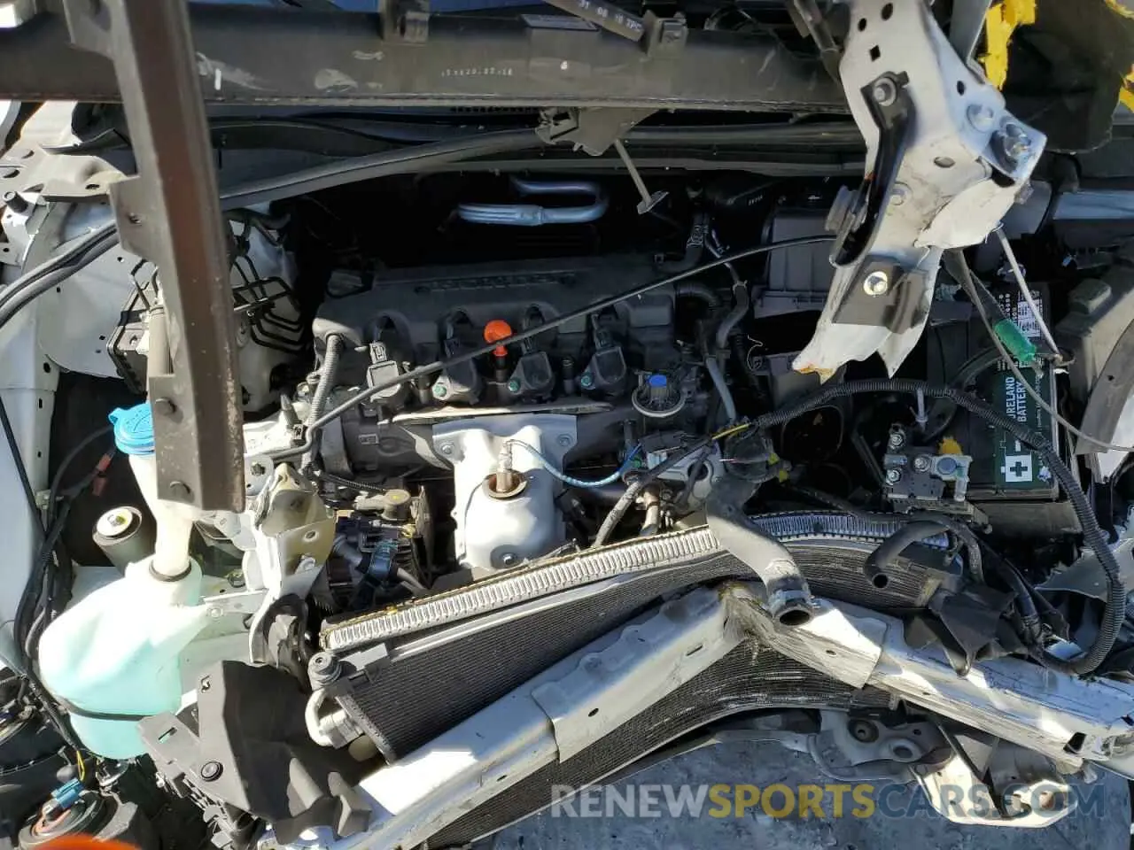 12 Photograph of a damaged car 3CZRU6H39LM729199 HONDA HR-V 2020