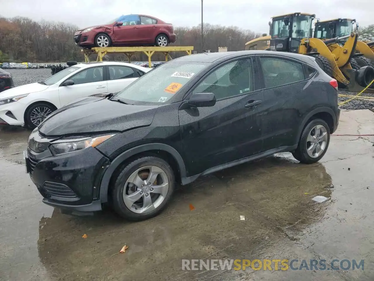 1 Photograph of a damaged car 3CZRU6H3XLG701233 HONDA HR-V 2020