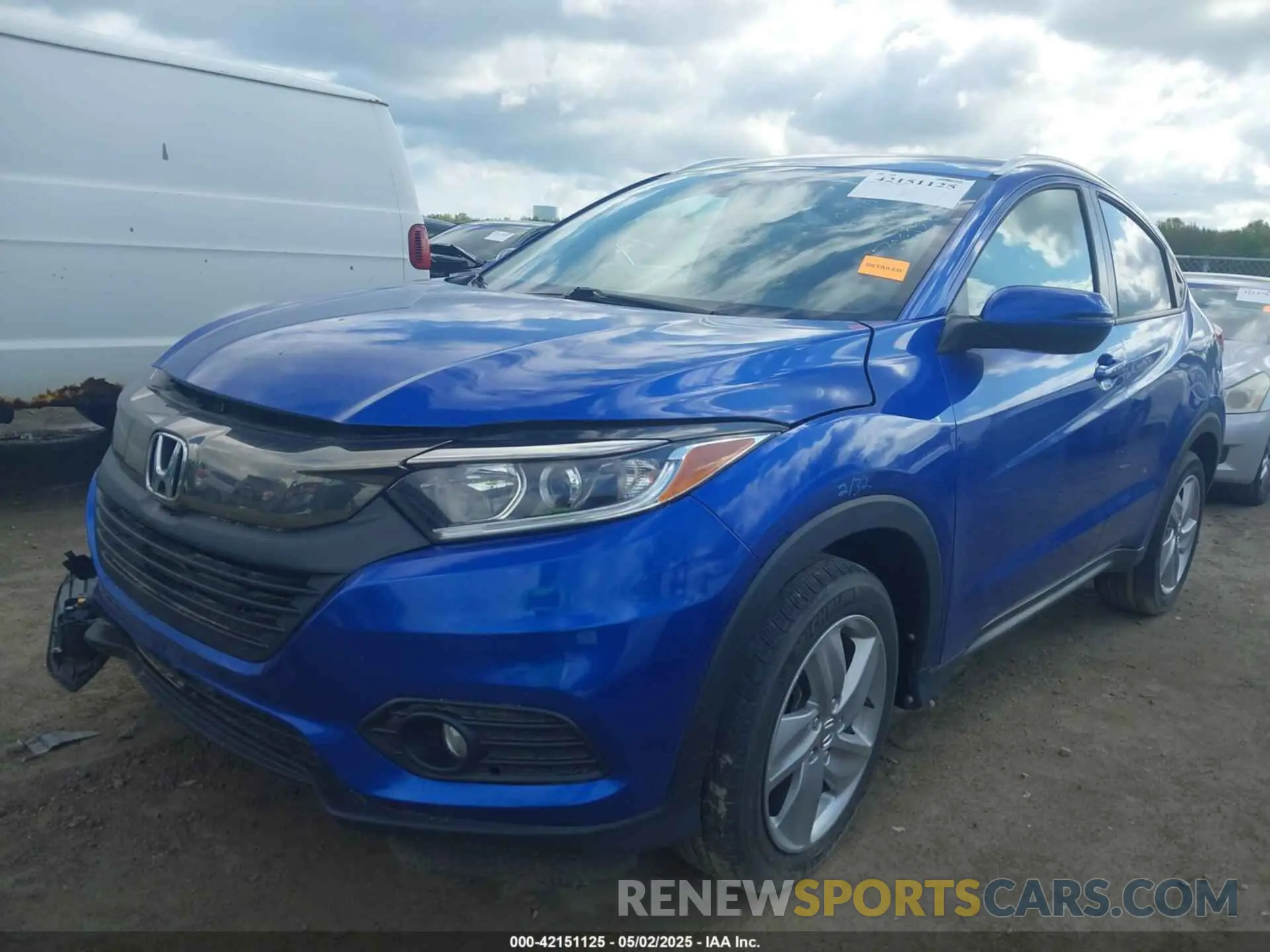 2 Photograph of a damaged car 3CZRU6H51LM706355 HONDA HR-V 2020