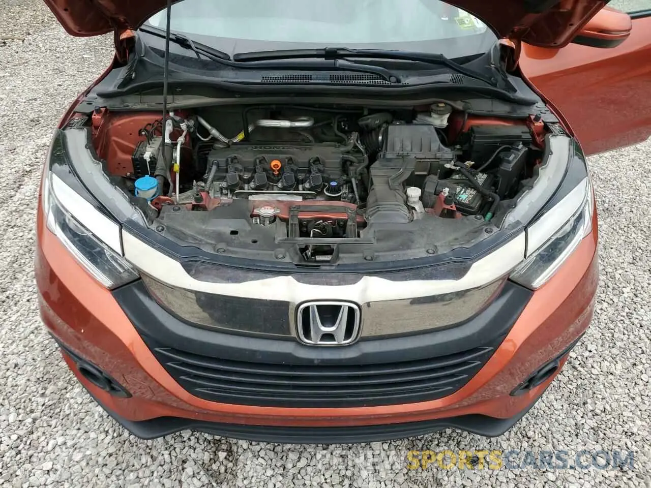 12 Photograph of a damaged car 3CZRU6H51LM709983 HONDA HR-V 2020