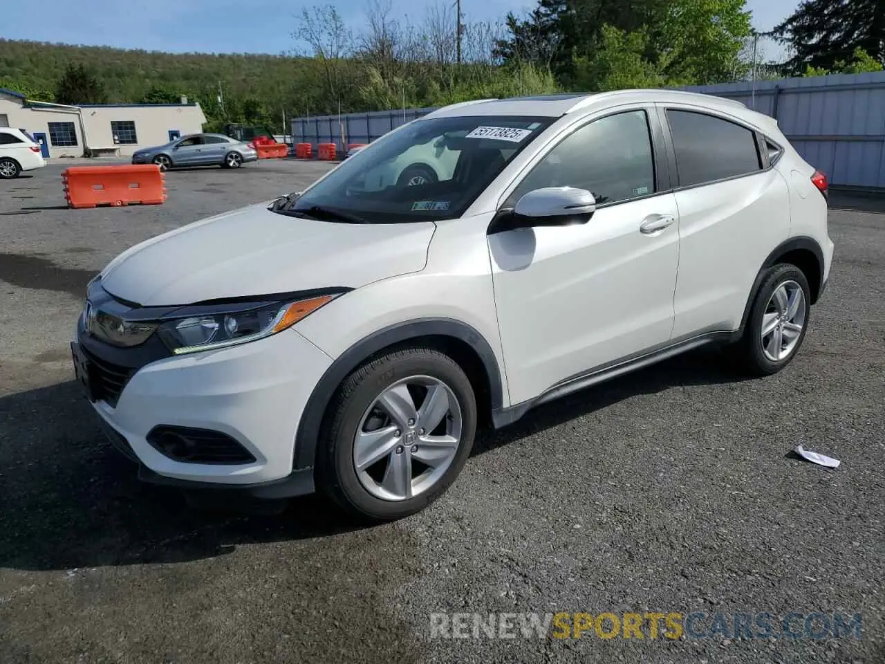 1 Photograph of a damaged car 3CZRU6H51LM712009 HONDA HR-V 2020