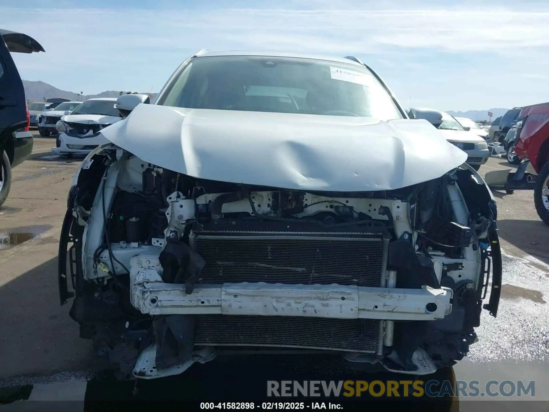 13 Photograph of a damaged car 3CZRU6H51LM721101 HONDA HR-V 2020