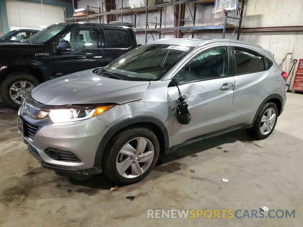 1 Photograph of a damaged car 3CZRU6H51LM733362 HONDA HR-V 2020