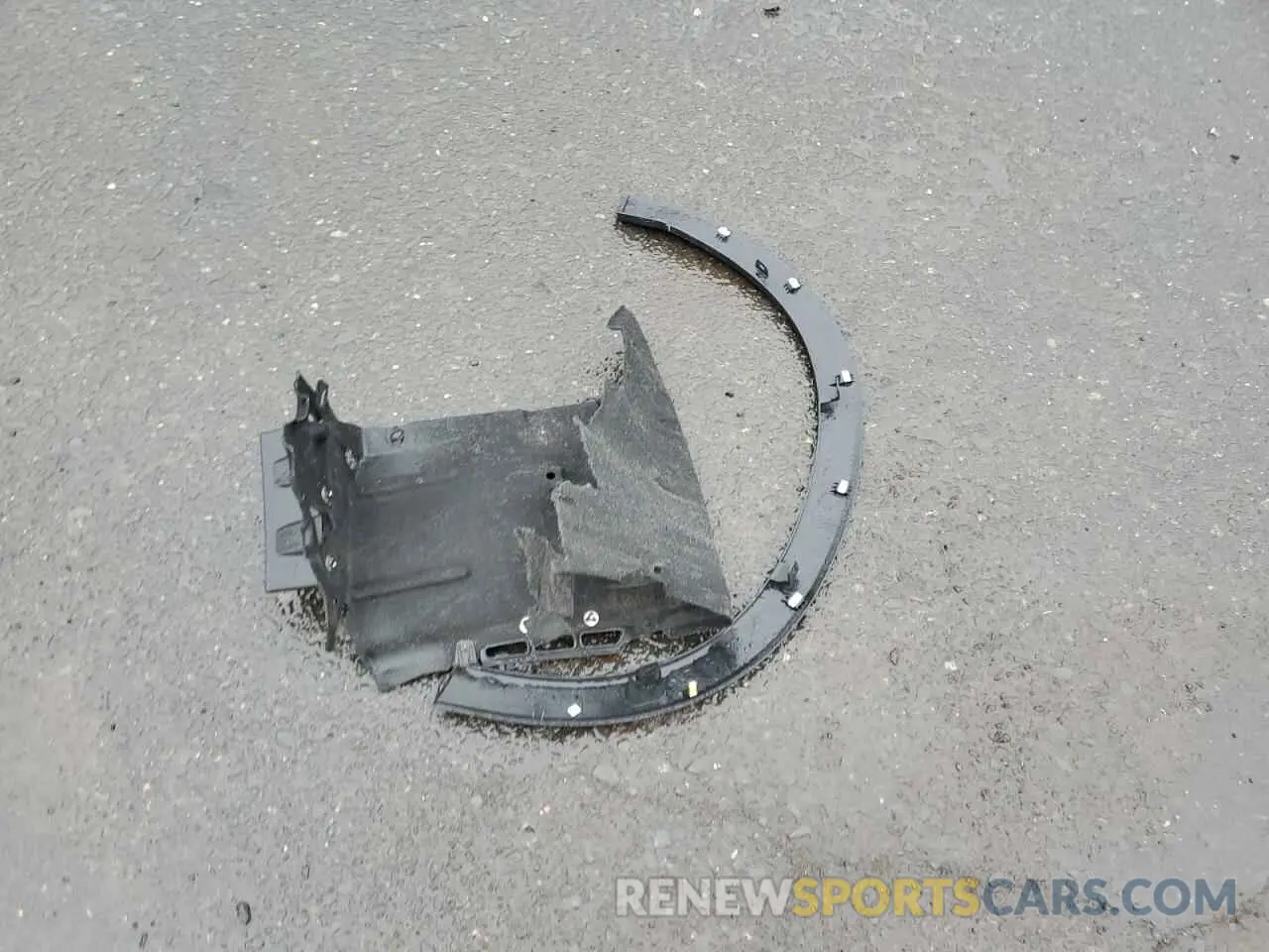 14 Photograph of a damaged car 3CZRU6H51LM735435 HONDA HR-V 2020