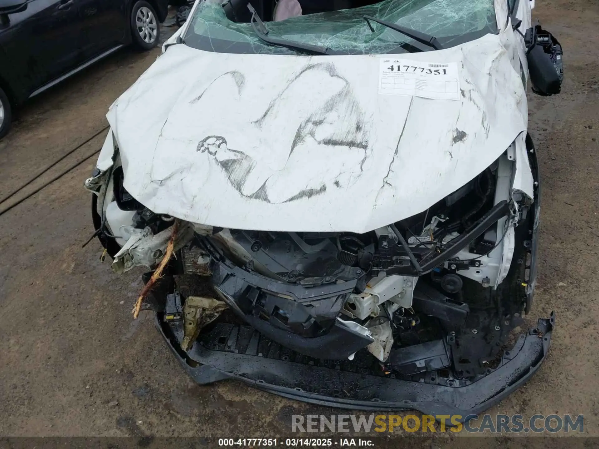 10 Photograph of a damaged car 3CZRU6H52LM723603 HONDA HR-V 2020