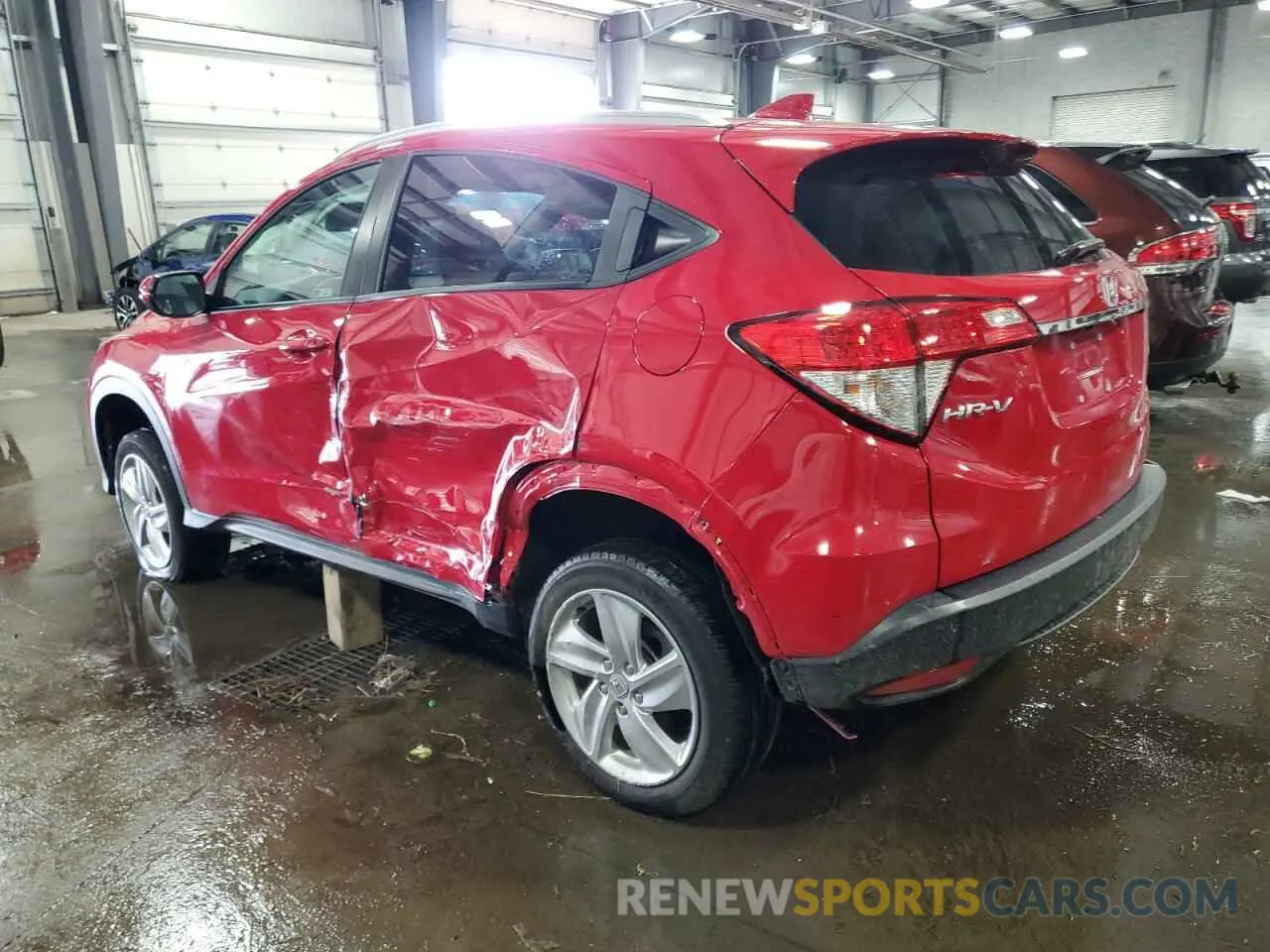 2 Photograph of a damaged car 3CZRU6H54LM702056 HONDA HR-V 2020