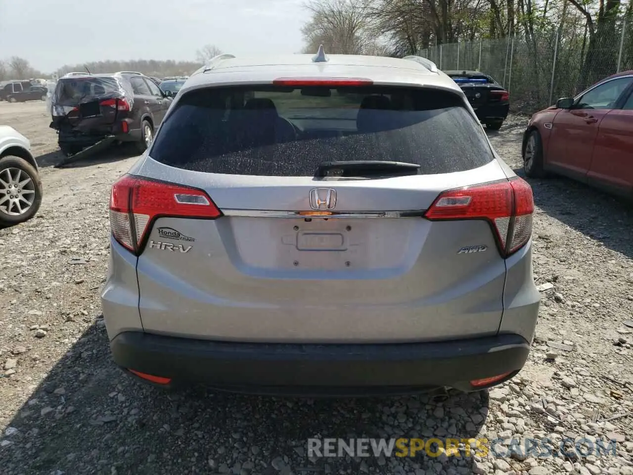 6 Photograph of a damaged car 3CZRU6H54LM712876 HONDA HR-V 2020