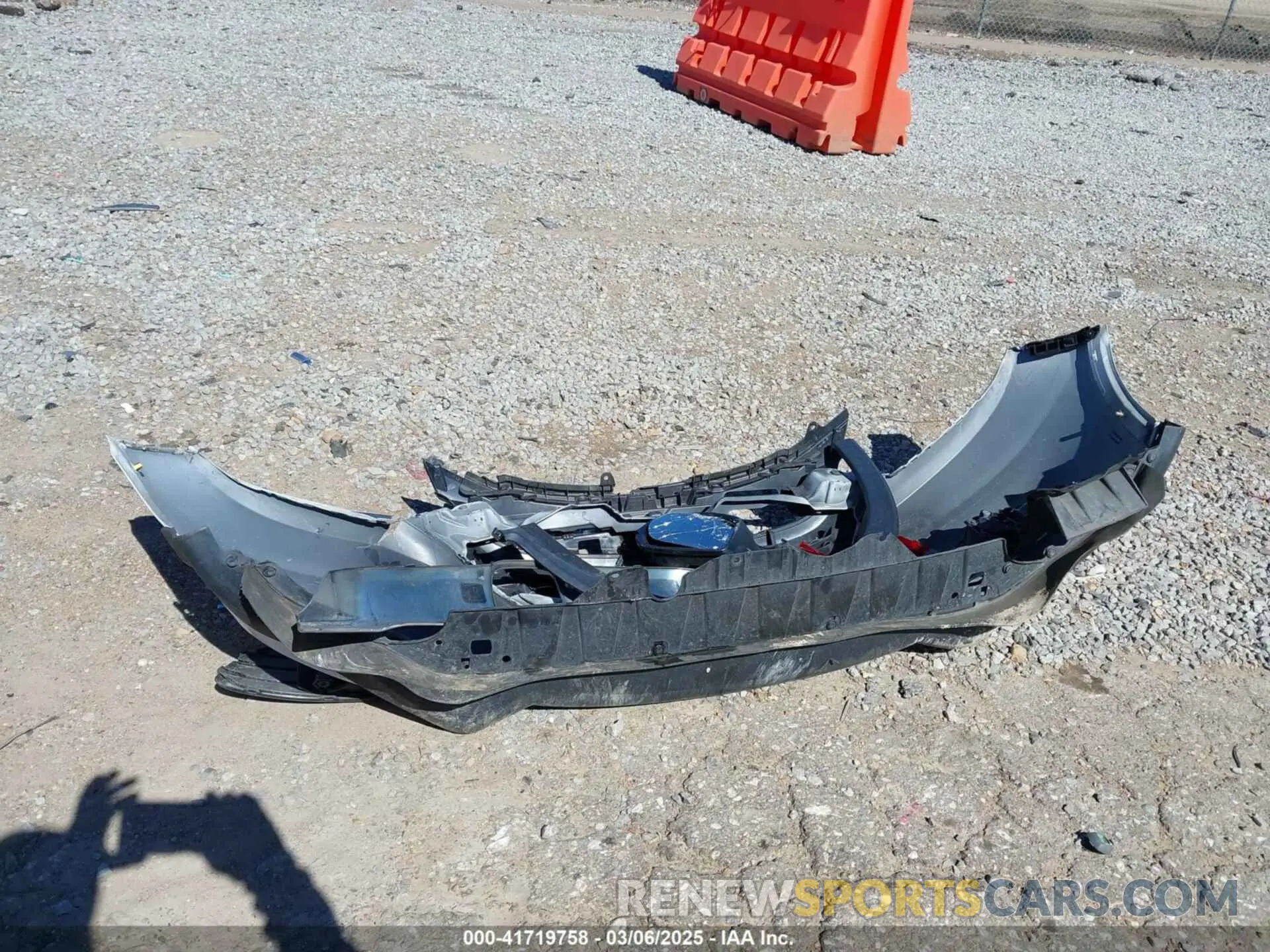 11 Photograph of a damaged car 3CZRU6H57LM719014 HONDA HR-V 2020